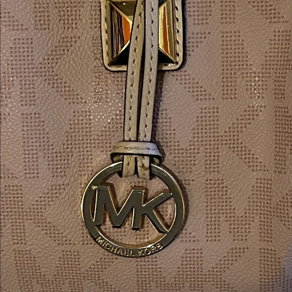 Michael Kors Blush Satchel Bag - Picture 2 of 16